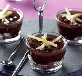 Σούπερ! Σοκολάτα στο ποτήρι με τζίντζερ και πραλίνα από τη Νένα Ισμυρνόγλου  
