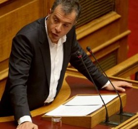 Σταύρος Θεοδωράκης: Προστατεύετε βουλευτές & αυτοδιοικητικούς -Τα χειρότερα είναι μπροστά