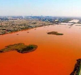 Το νερό βάφτηκε κόκκινο: Πώς "μάτωσε" ο ποταμός της Κίνας από την ρύπανση - Φωτό - Κυρίως Φωτογραφία - Gallery - Video