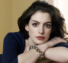Anne Hathaway: Εμφανώς αδυνατισμένη στην πρώτη βόλτα με τον μόλις 20 ημερών γιο της Jonathan - Κυρίως Φωτογραφία - Gallery - Video