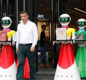 Θεός! Kινέζος μεγιστάνας έφτιαξε ρομπότ για να του κουβαλάνε τα ψώνια - Ε ρε ψώνιο‏