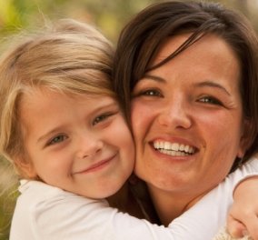 Παγκόσμια γιορτή της λατρεμένης Μητέρας – 18 σοφές κουβέντες για το ωραιότερο & σημαντικότερο πλάσμα της ζωής μας 