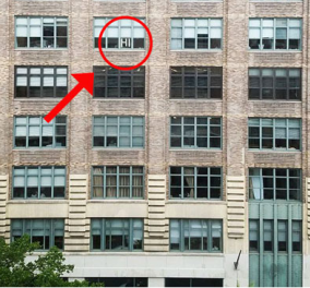 Ο απίστευτος "πόλεμος" μεταξύ δύο κτηρίων γραφείων στη Νέα Υόρκη έληξε με ένα επικό φινάλε