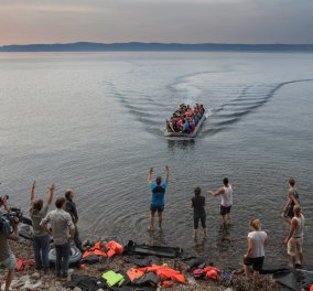Δείτε το σχέδιο έκτακτης ανάγκης της ΕΕ για τους πρόσφυγες: Πώς τα ελληνικά νησιά θα γίνουν ημι-μόνιμα στρατόπεδα - Κυρίως Φωτογραφία - Gallery - Video