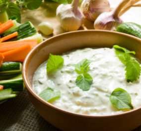 Γιαούρτι το δροσερό, υγιεινό, αγαπημένο - 5 μοναδικές συνταγές για σαλάτες: Με τζίντζερ, σπανάκι, ραπανάκι  - Κυρίως Φωτογραφία - Gallery - Video