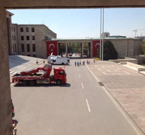 Εκκενώθηκε το κοινοβούλιο της Τουρκίας! Απειλή για τρομοκρατική επίθεση  - Κυρίως Φωτογραφία - Gallery - Video