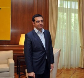 42 χρονών γίνεται σήμερα ο Αλέξης Τσίπρας & γιορτάζει δεύτερη φορά τα γενέθλια ως πρωθυπουργός