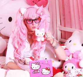 Η ιστορία της Amy: Είναι εθισμένη στη Hello Kitty - Δείτε την ιδιαίτερη συλλογή της που κόστισε πολλά λεφτά   - Κυρίως Φωτογραφία - Gallery - Video