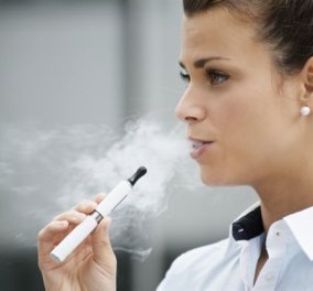 "Μην μας κόψετε και το άτμισμα" φωνάζουν οι πρώην καπνιστές: Νέα μέτρα περιορισμού του ηλεκτρονικού τσιγάρου   - Κυρίως Φωτογραφία - Gallery - Video