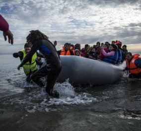  76% αύξηση της εισόδου προσφύγων στο Αιγαίο – Που θα τους μεταφέρουν; 