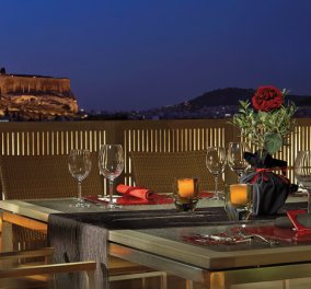 Έξοδος στην Αθήνα από... ψηλά: 8  roof garden ξενοδοχείων για να νιώσετε πως είστε ακόμα σε διακοπές!