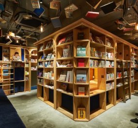 Αγαπάτε το διάβασμα; Τότε αυτός ο ξενώνας-βιβλιοθήκη στην Ιαπωνία είναι το απόλυτο όνειρο 