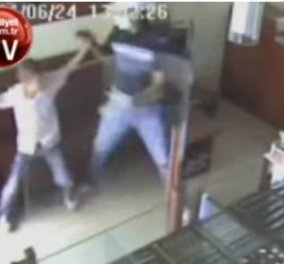 Βίντεο:12χρονος πλακώνει στο ξύλο & κάνει λαβές με καράτε σε ένοπλο ληστή σε χρυσοχοείο