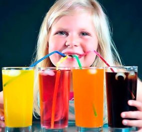 Η Γαλλία βάζει φρένο στην απεριόριστη κατανάλωση αναψυκτικών με ζάχαρη  για να πολεμήσει την παχυσαρκία