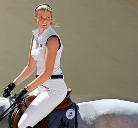 Η Αθηνά Ωνάση έδωσε το ίδιο άλογο του Αλβάρο στο νέο της ιππέα-αμόρε - Κυρίως Φωτογραφία - Gallery - Video