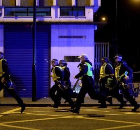 30 συνταρακτικές φωτογραφίες από το τρομοκρατικό χτύπημα στο Λονδίνο