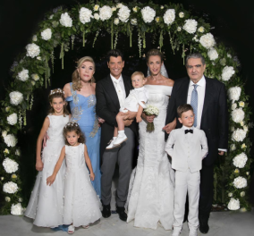 Ο γάμος Σάκη Ρουβά & Κάτιας Ζυγούλη με παρανυφάκια τα παιδιά τους & κουμπάρους Βαρδή & Μαριάννα Βαρδινογιάννη (Φωτό-Βίντεο)