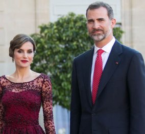 Επιτέλους τσαλακώθηκαν! Η βασιλική οικογένεια της Ισπανίας σε χαλαρό στυλ με ασιδέρωτα ρούχα  - Κυρίως Φωτογραφία - Gallery - Video