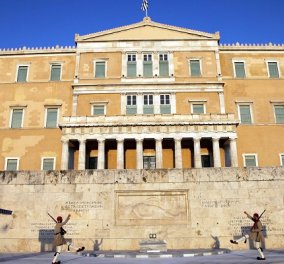 Με 149 ψήφους από ΣΥΡΙΖΑ και ΑΝΕΛ «πέρασε» το νομοσχέδιο για την Ανώτατη Εκπαίδευση - Κυρίως Φωτογραφία - Gallery - Video