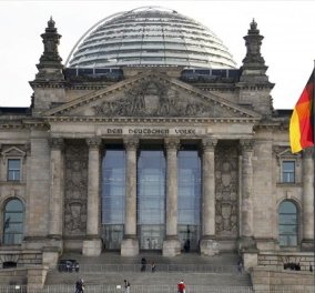 Tο ανώτατο δικαστήριο στη Γερμανία ζητάει τη θεσμοθέτηση «τρίτου φύλου»  - Κυρίως Φωτογραφία - Gallery - Video