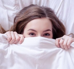 Έχεις αϋπνία ή ξυπνάς εξαντλημένη; Αυτά είναι τα 5 tips των ειδικών για να κοιμάσαι καλύτερα!  - Κυρίως Φωτογραφία - Gallery - Video