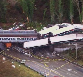 Πολύνεκρο δυστύχημα στην Ουάσιγκτον - Εκτροχιάστηκε τραίνο της Amtrak (ΦΩΤΟ- ΒΙΝΤΕΟ)  - Κυρίως Φωτογραφία - Gallery - Video