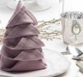 Μεταμορφώστε την πετσέτα σας στο πιο όμορφο χριστουγεννιάτικο δεντράκι για το τραπέζι (BINTEO)