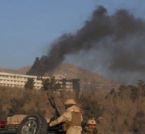 Καμπούλ: Έξι νεκρούς και τουλάχιστον έξι τραυματίες άφησε πίσω της η δωδεκάωρη επίθεση στο Intercontinetal (ΦΩΤΟ)
