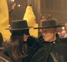  Βίντεο: Ο Παναγιώτης Ψωμιάδης ντύθηκε Ζορό .... για τις απόκριες ή μάλλον για την αποκριάτικη διαφήμιση του Jumbo