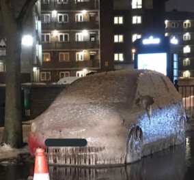 Απίστευτο! Σε γλυπτό από πάγο μετατράπηκε αυτοκίνητο στο Λονδίνο από το ψύχος (ΦΩΤΟ) 