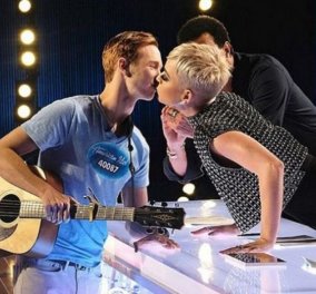 Η Katy Perry φίλησε στο στόμα υποψήφιο του "American Idol" και εκείνος δεν χάρηκε καθόλου! (ΒΙΝΤΕΟ) - Κυρίως Φωτογραφία - Gallery - Video