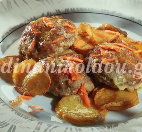Ένα οικογενειακό & πεντανόστιμο φαγητό! Χοιρινά μπιφτέκια αφράτα, με πατάτες στη γάστρα από την Ντίνα Νικολάου - Κυρίως Φωτογραφία - Gallery - Video