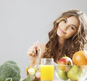 Ποια φρούτα και λαχανικά είναι πλούσια σε βιταμίνη C & όλα όσα πρέπει να ξέρετε για αυτά
