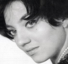 Πέθανε η τραγουδίστρια Ζωή Κουρούκλη- Τα αξέχαστα τραγούδια της σύντομης καριέρας της