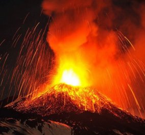 Βίντεο - εικόνες απόλυτης καταστροφής: Το ηφαίστειο Φουέγκο ξεσπάθωσε- 25 νεκροί, δεκάδες τραυματίες & τα ποτάμια λάβας λιώνουν ό,τι βρουν  - Κυρίως Φωτογραφία - Gallery - Video