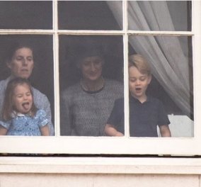 Όταν η πριγκίπισσα Charlotte έβγαλε την γλώσσα στους φωτογράφους! Παιχνίδια & σκέρτσα από τα χαριτωμένα παιδιά του William & της Kate (ΦΩΤΟ) - Κυρίως Φωτογραφία - Gallery - Video