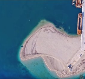 Μία παραλία, χίλια πρόσωπα – Όταν η φύση κάνει τα μαγικά της δημιουργεί μέρη σαν την Αμμόγλωσσα Λευκάδας (Βίντεο) - Κυρίως Φωτογραφία - Gallery - Video