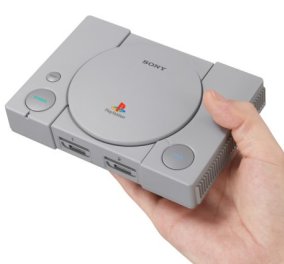 Sony: Επανακυκλοφορεί το PlayStation 1 - Σε μικρότερο μέγεθος και με κλασικά παιχνίδια