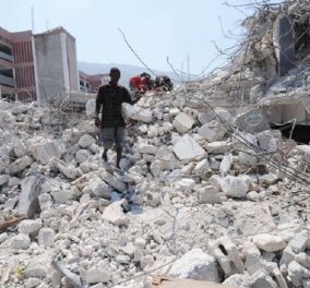 Τουλάχιστον 10 νεκροί από τον σεισμό των 5,9 ρίχτερ στην Αϊτή (φώτο) - Κυρίως Φωτογραφία - Gallery - Video