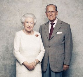 71 χρόνια μαζί & παντρεμένοι: Φωτό από τον γάμο της βασίλισσας Ελισάβετ με τον ...άτακτο Έλληνα πρίγκιπα Φίλιππο (βίντεο)