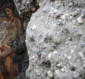 Πομπηία: Η ερωτική τοιχογραφία της Λήδας με τον Κύκνο - Αποκαλύφθηκε η καλλονή βασίλισσα της Σπάρτης με τον Δία (Βίντεο)