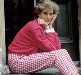 Vintage Pic: H κάρτα με την ευχή της πριγκίπισσας Diana για τις γιορτές του 1996 - Η τελευταία της πριν πεθάνει - Κυρίως Φωτογραφία - Gallery - Video