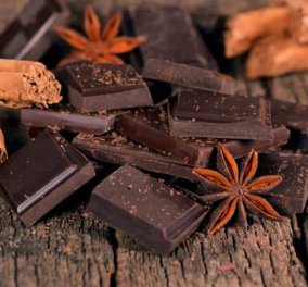6+1 οφέλη της μαύρης σοκολάτας: Βελτιώνει την υγεία της καρδιάς & προλαμβάνει τον καρκίνο  