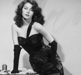 Άβα Γκάρντνερ: Η θρυλική Femme Fatale του κινηματογράφου με μαύρη τουαλέτα το 1940