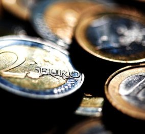 Το ευρώ έγινε 20 χρονών: Ακόμη και οι Γερμανοί δύσπιστοι για το ενιαίο νόμισμα