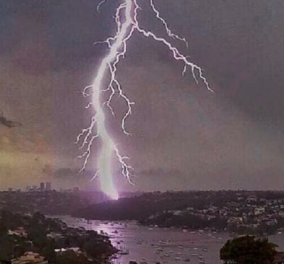 Καλλιάνος: Έρχονται επικίνδυνες καταιγίδες την Τρίτη - Κακοκαιρία με πλημμυρικά φαινόμενα και στην Αττική (φώτο)    - Κυρίως Φωτογραφία - Gallery - Video
