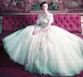To ονειρικό  Dior φόρεμα που φορούσε η πριγκίπισσα Μαργαρίτα στα 21α της γενέθλια σε μια μεγάλη έκθεση στην Βρετανία (φώτο)