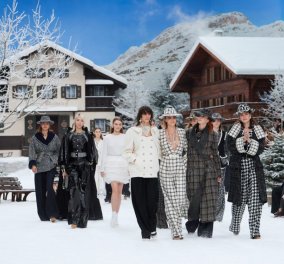 Παρίσι εβδομάδα μόδας: Chanel με πασαρέλα σε σαλέ μέσα στα χιόνια ενός ονειρικού χειμωνιάτικου σκηνικού (φωτό)