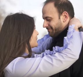 Ο Χρήστος έκανε μια πρωτότυπη πρόταση γάμου στην κοπέλα του – Σαν να γύρισε ταινία (βίντεο)