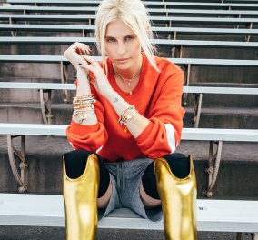  Lauren Wasser: Γνωρίστε το μοντέλο με τα χρυσά πόδια - Ακρωτηριάστηκε εξαιτίας ενός ταμπόν (βίντεο) - Κυρίως Φωτογραφία - Gallery - Video